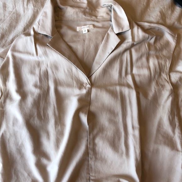 Blouse with button, small - Picture 3 of 3